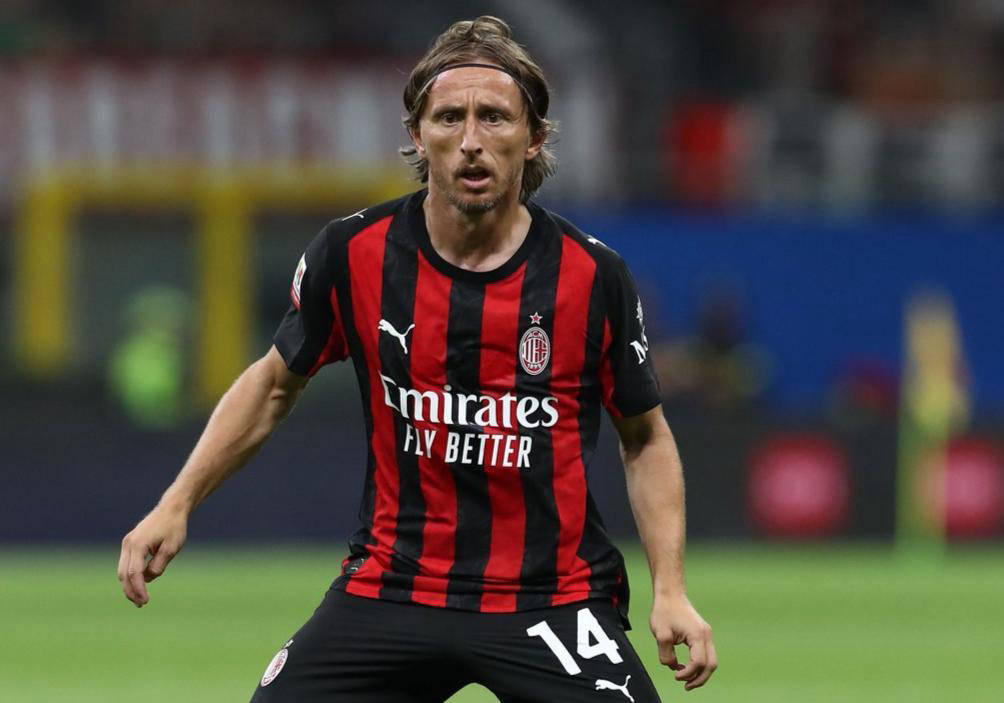 巴媒：巴西足协再次联系安帅，后者愿考虑但需等皇马世俱杯后