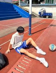 今天潜水的一天，没有什么欲望