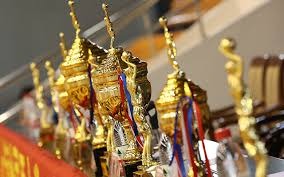 篮球勇士球星训练加量，备战强度升级