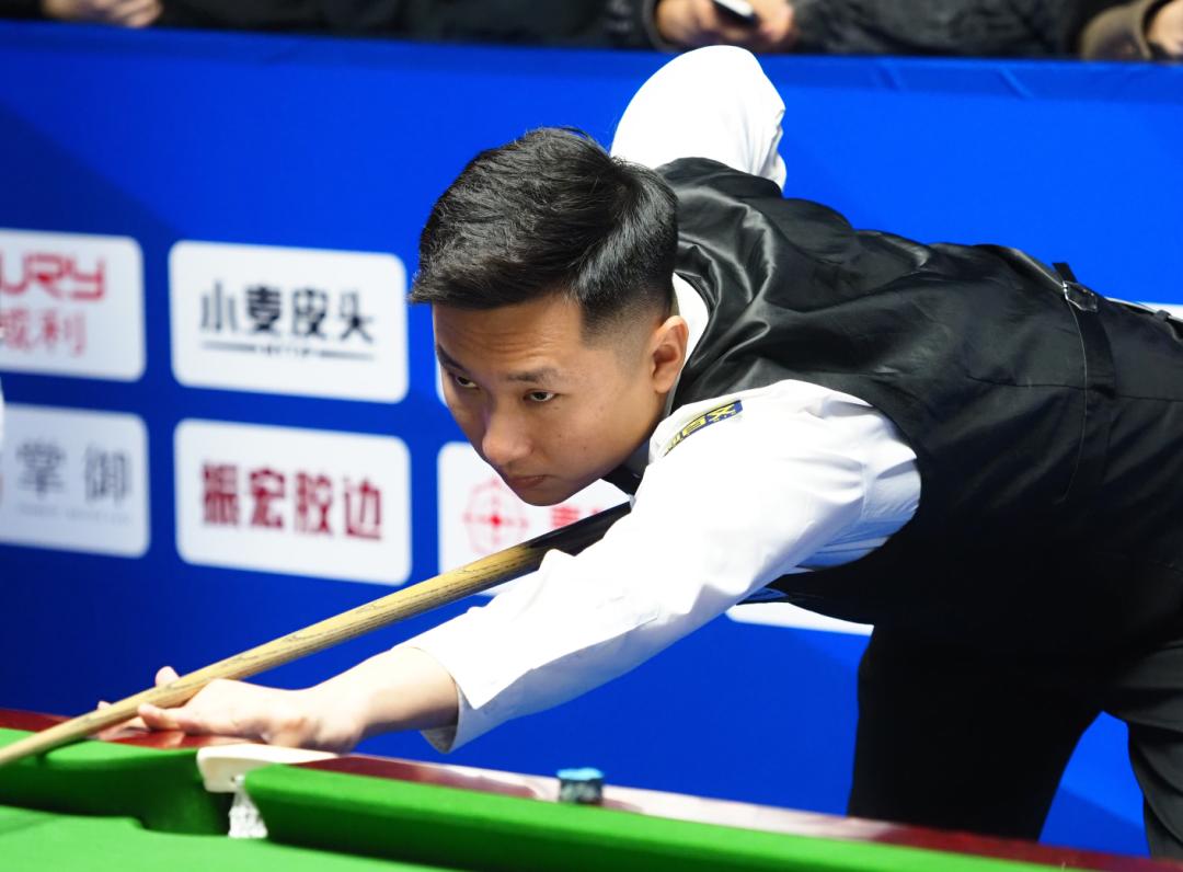 防守后卫和 防守后卫和